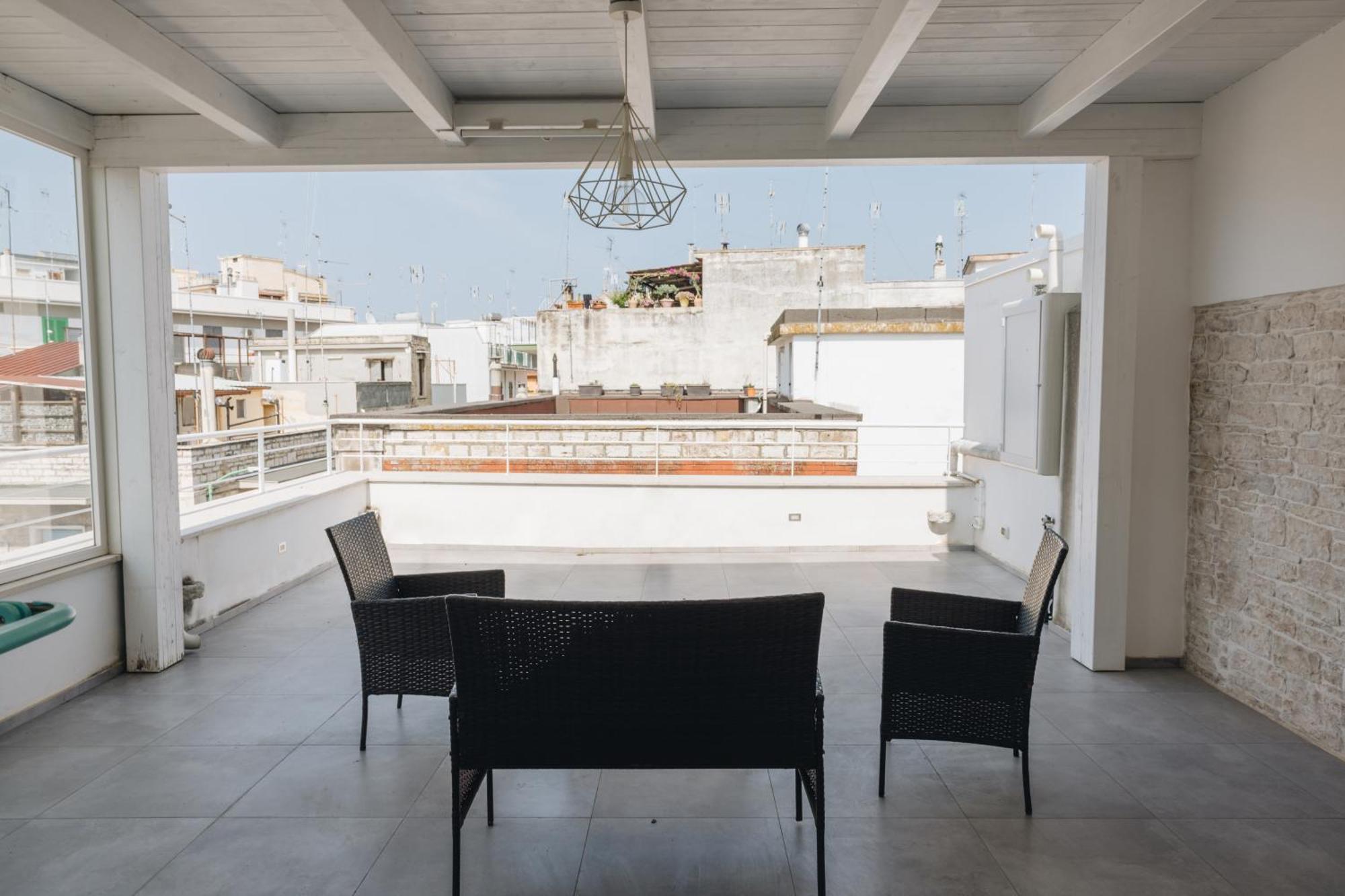 Santi Medici - Appartamento Centrale Con Terrazza Terlizzi Exteriör bild